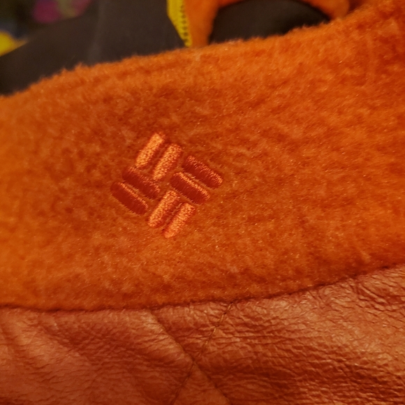 Burnt Orange Columbia zip fleece faux leather & Neoprene side panels Med - Picture 10 of 16